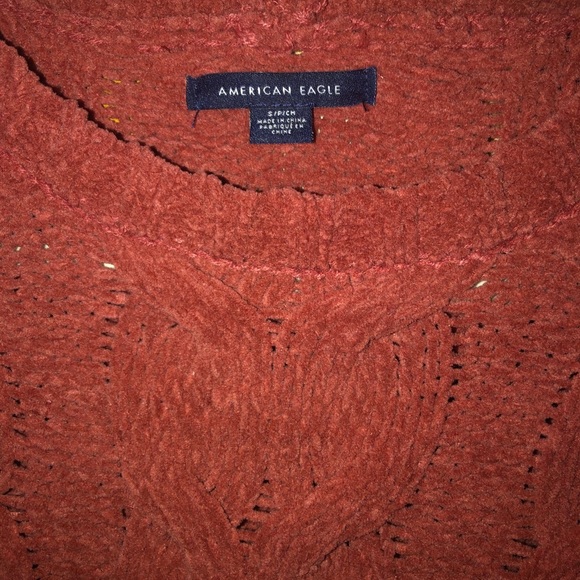 AMERICAN EAGLE-GENTLY WORN WOMENS SWEATER - Picture 2 of 2